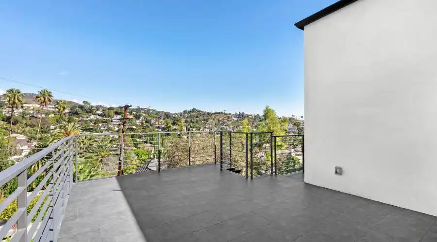 2311 Vasanta Way, Los Angeles, California, 90068, United States, 4 Bedrooms Bedrooms, ,6 BathroomsBathrooms,Residential,For Sale,Vasanta Way,1177773