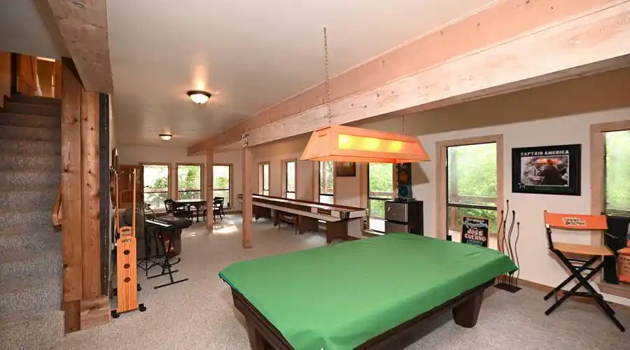 200 Waterview Lane, Pottsboro, Texas 75076, United States, 4 Bedrooms Bedrooms, ,4 BathroomsBathrooms,Residential,For Sale,200 Waterview Lane,1328157