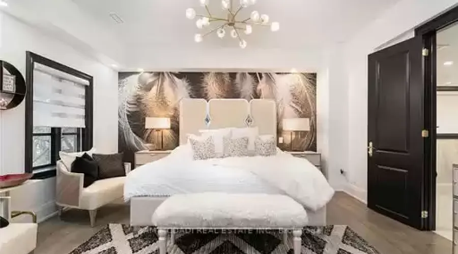 1540 Mississauga Rd, Mississauga, Ontario, L5H 2K1, Canada, 5 Bedrooms Bedrooms, ,6 BathroomsBathrooms,Residential,For Sale,1540 Mississauga Rd,1401519