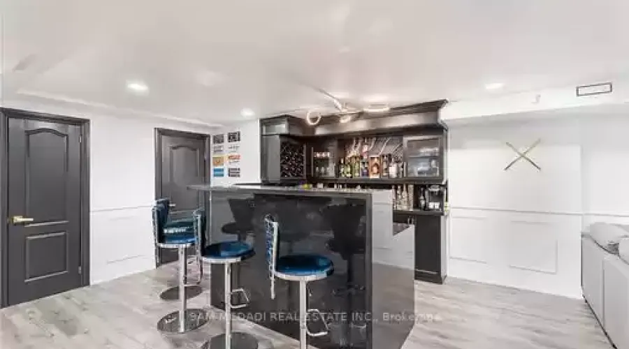 1540 Mississauga Rd, Mississauga, Ontario, L5H 2K1, Canada, 5 Bedrooms Bedrooms, ,6 BathroomsBathrooms,Residential,For Sale,1540 Mississauga Rd,1401519