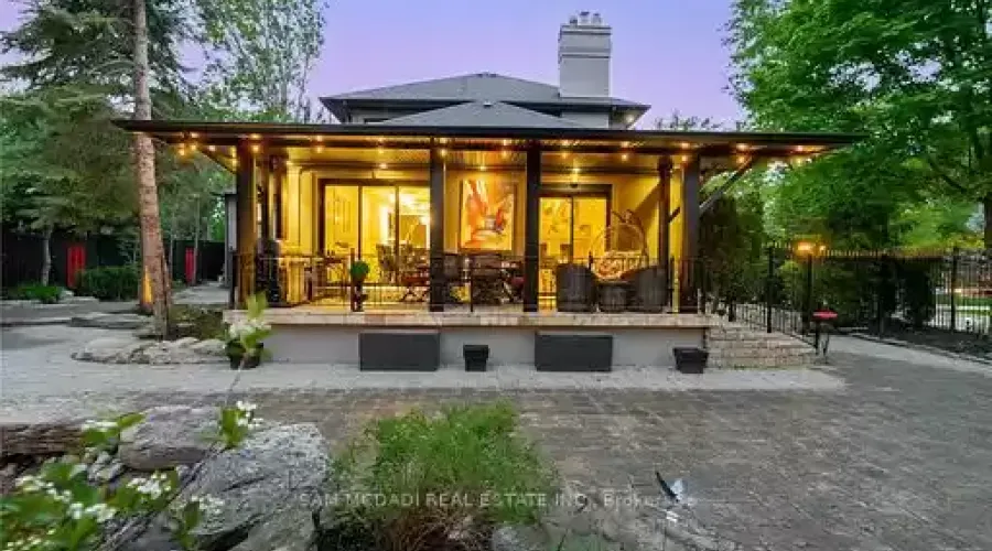 1540 Mississauga Rd, Mississauga, Ontario, L5H 2K1, Canada, 5 Bedrooms Bedrooms, ,6 BathroomsBathrooms,Residential,For Sale,1540 Mississauga Rd,1401519