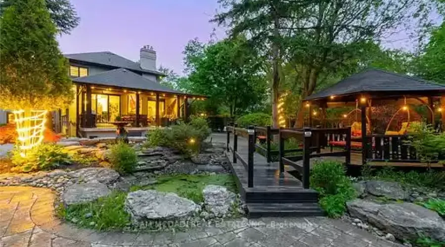 1540 Mississauga Rd, Mississauga, Ontario, L5H 2K1, Canada, 5 Bedrooms Bedrooms, ,6 BathroomsBathrooms,Residential,For Sale,1540 Mississauga Rd,1401519