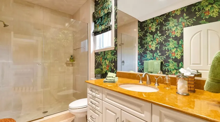 60 lighthouse PT Drive, Longboat Key, Florida, 34228, United States, 5 Bedrooms Bedrooms, 10 Rooms Rooms,6 BathroomsBathrooms,Residential,For Sale,lighthouse PT,1459580