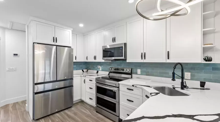 838-840 Rabbit Road, Sanibel, Florida, 33957, United States, 4 Bedrooms Bedrooms, 14 Rooms Rooms,2 BathroomsBathrooms,Residential,For Sale,Rabbit,1481663