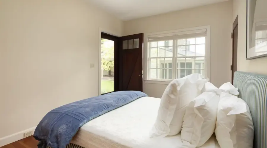 11-17 Valley Road, Lakeville, Connecticut, 06068, United States, 5 Bedrooms Bedrooms, 12 Rooms Rooms,7 BathroomsBathrooms,Residential,For Sale,Valley,1546607