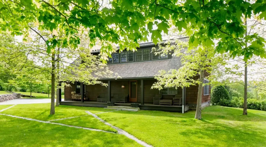 11-17 Valley Road, Lakeville, Connecticut, 06068, United States, 5 Bedrooms Bedrooms, 12 Rooms Rooms,7 BathroomsBathrooms,Residential,For Sale,Valley,1546607
