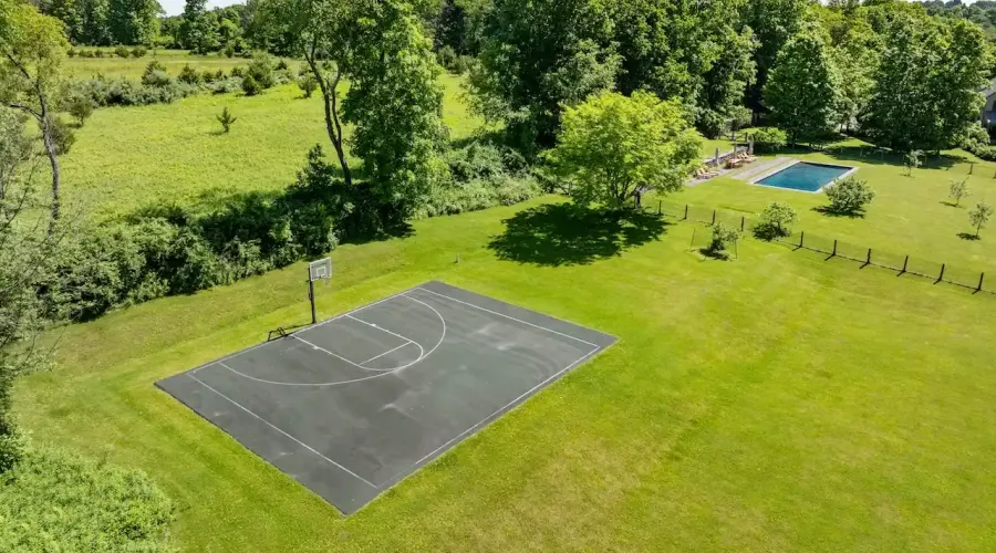 11-17 Valley Road, Lakeville, Connecticut, 06068, United States, 5 Bedrooms Bedrooms, 12 Rooms Rooms,7 BathroomsBathrooms,Residential,For Sale,Valley,1546607