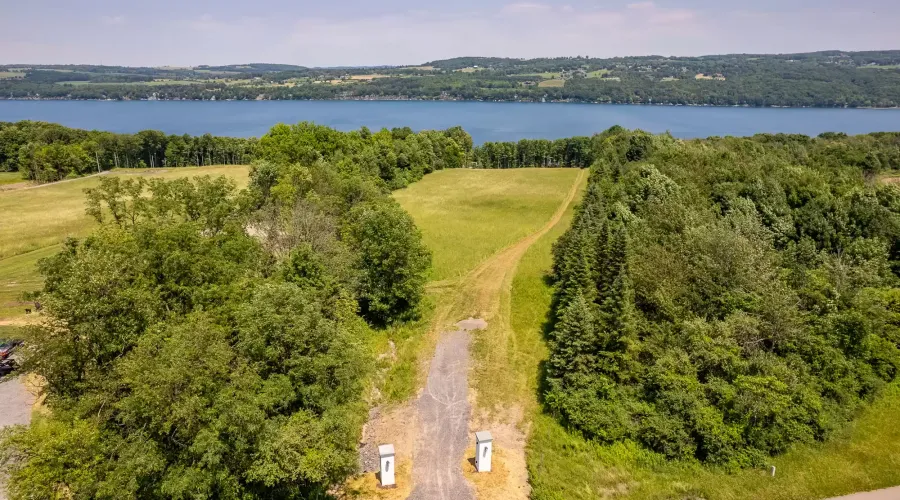 4500 West Lake Road, Skaneateles, New York, 13152, United States, 5 Bedrooms Bedrooms, ,6 BathroomsBathrooms,Residential,For Sale,4500 West Lake Road,1546807
