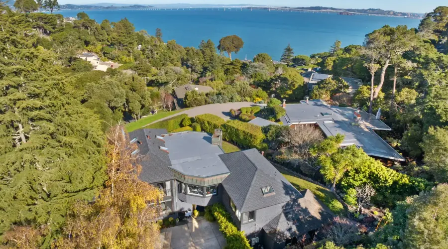 10 Seafirth Rd, Tiburon, California, 94920, United States, 4 Bedrooms Bedrooms, ,4 BathroomsBathrooms,Residential,For Sale,10 Seafirth Rd,1603181