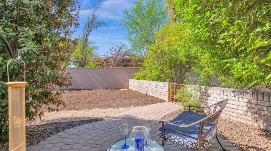 1265 W Mountain View Dr, Mesa, Arizona, 85201, United States, 4 Bedrooms Bedrooms, 10 Rooms Rooms,3 BathroomsBathrooms,Single family home,Residential,W Mountain View,1633253