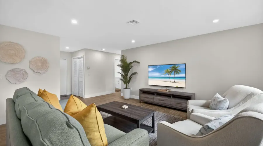 5117 Sea Bell Road, Sanibel, Florida, 33957, United States, 2 Bedrooms Bedrooms, 7 Rooms Rooms,2 BathroomsBathrooms,Condo,For Sale,F,Sea Bell,1,1665549