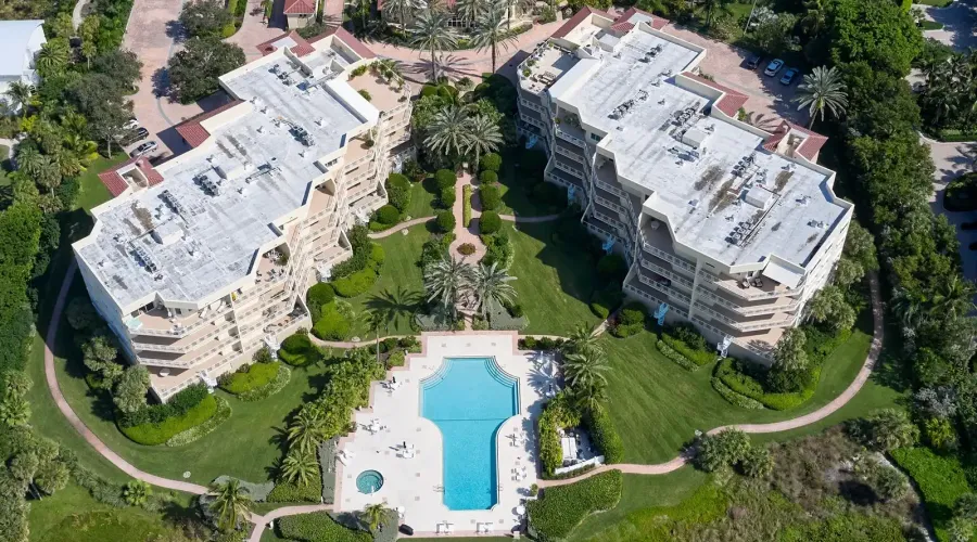 2185 Gulf of Mexico Drive, Sarasota, Florida, 34228, United States, 3 Bedrooms Bedrooms, 6 Rooms Rooms,2 BathroomsBathrooms,Condo,For Sale,Villa Di Lancia,Gulf of Mexico,5,1711163