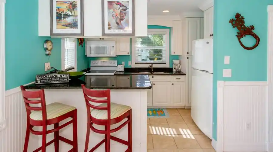 724 Estero Blvd,Fort Myers Beach,Florida 33931,United States,2 Bedrooms Bedrooms,5 Rooms Rooms,1 BathroomBathrooms,Waterfront,Estero,168575