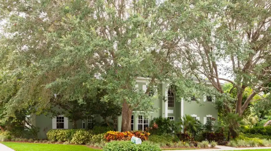 1370 Gasparilla Drive,Fort Myers,Florida 33901,United States,4 Bedrooms Bedrooms,11 Rooms Rooms,4 BathroomsBathrooms,Residential,Gasparilla ,168579