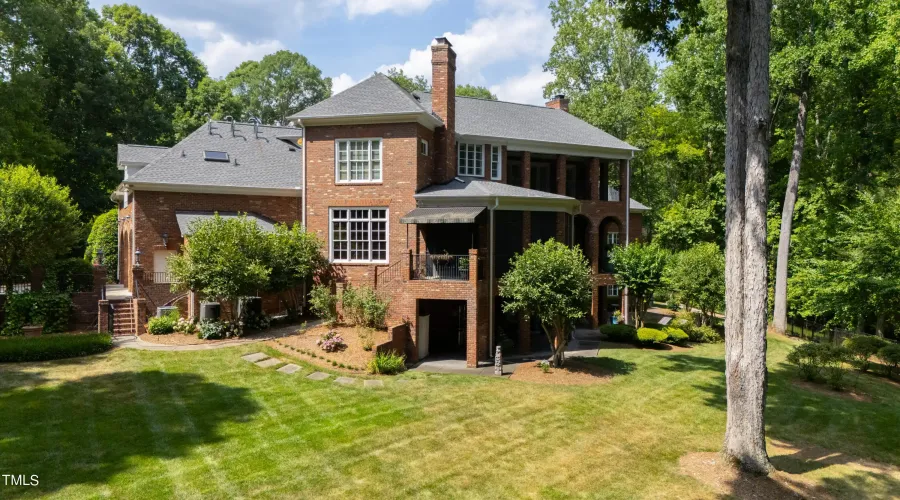 1820 Oatlands Court, Wake Forest, North Carolina, 27587, United States, 5 Bedrooms Bedrooms, ,7 BathroomsBathrooms,Residential,For Sale,1820 Oatlands Court,1747387