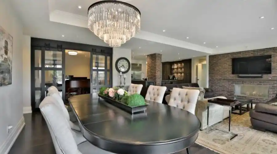 205 Lakeshore Rd West #308,Oakville,L6K 0H8,Canada,3 Bedrooms Bedrooms,5 Rooms Rooms,2 BathroomsBathrooms,Condo,Lakeshore Rd West #308,170974