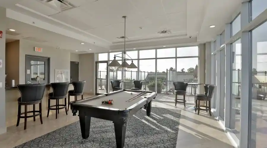 205 Lakeshore Rd West #308,Oakville,L6K 0H8,Canada,3 Bedrooms Bedrooms,5 Rooms Rooms,2 BathroomsBathrooms,Condo,Lakeshore Rd West #308,170974