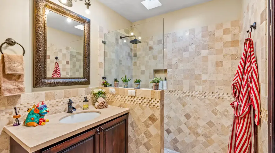 San Miguel de Allende, Mexico, 4 Bedrooms Bedrooms, ,4 BathroomsBathrooms,Residential,Pending,1768973
