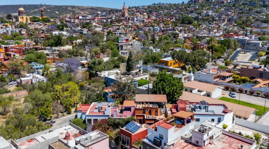 San Miguel de Allende, Mexico, 4 Bedrooms Bedrooms, ,4 BathroomsBathrooms,Residential,Pending,1768973