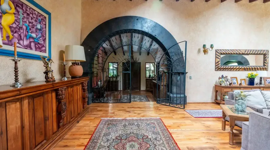 San Miguel de Allende, Mexico, 4 Bedrooms Bedrooms, ,4 BathroomsBathrooms,Residential,For Sale,1768977