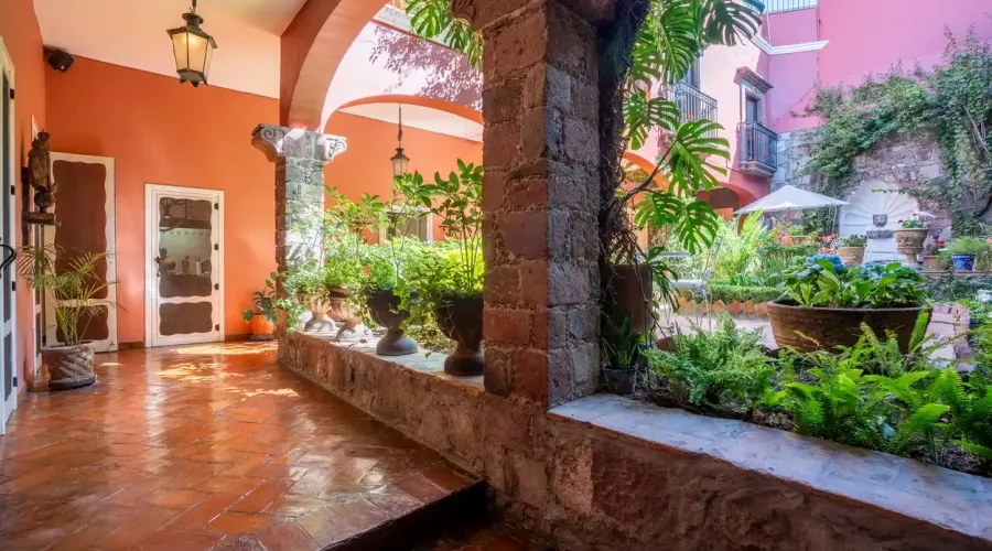 San Miguel de Allende, Mexico, 3 Bedrooms Bedrooms, ,3 BathroomsBathrooms,Residential,For Sale,1768978