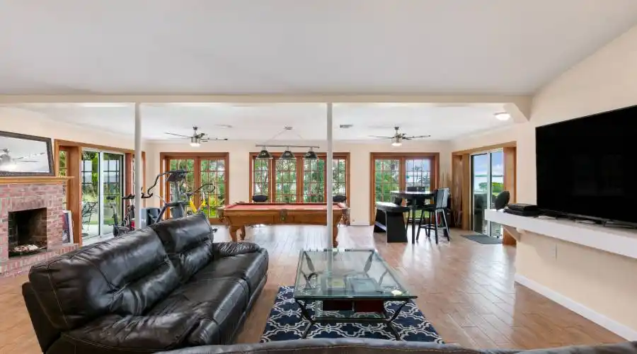 9100 S Tropical Trail,Merritt Island,Florida 32952,United States,4 Bedrooms Bedrooms,10 Rooms Rooms,2 BathroomsBathrooms,Residential,S Tropical Trail,173632