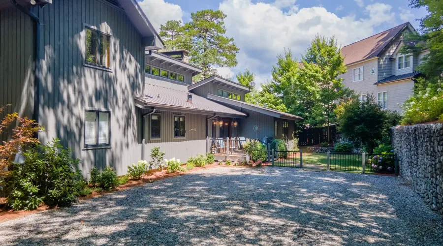 144 Cherry Lane, Clayton, Georgia, 30525, United States, 5 Bedrooms Bedrooms, ,6 BathroomsBathrooms,Residential,For Sale,144 Cherry Lane,1796129