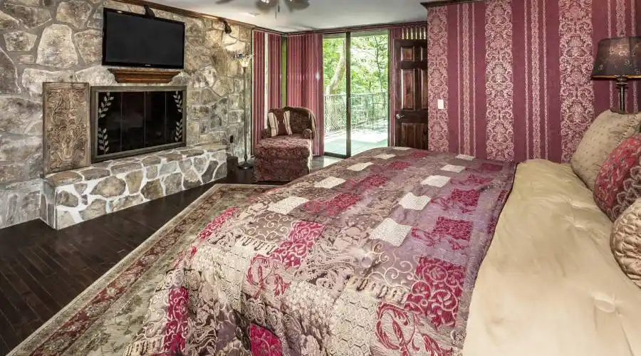 2315 Headrick Lead,Sevierville,Tennessee 37862,United States,6 Bedrooms Bedrooms,30 Rooms Rooms,8 BathroomsBathrooms,Residential,Headrick Lead ,4,184147