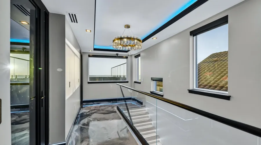 9600 W GULF BOULEVARD, TREASURE ISLAND, Florida, 33706, United States, 5 Bedrooms Bedrooms, 12 Rooms Rooms,5 BathroomsBathrooms,Residential,For Sale,The House of Lights,W GULF BOULEVARD,4,1893281