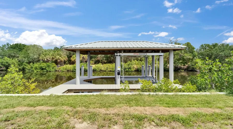 6520 SIMONE SHORES CIR, Apollo Beach, Florida, 33572, United States, 5 Bedrooms Bedrooms, 8 Rooms Rooms,3 BathroomsBathrooms,Residential,For Sale,SIMONE SHORES CIR,2,1898248