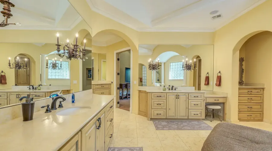 101 Arroyo Claro, Lakeway, Texas, 78734, United States, 4 Bedrooms Bedrooms, ,3 BathroomsBathrooms,Residential,For Sale,Arroyo Claro,2,1899935