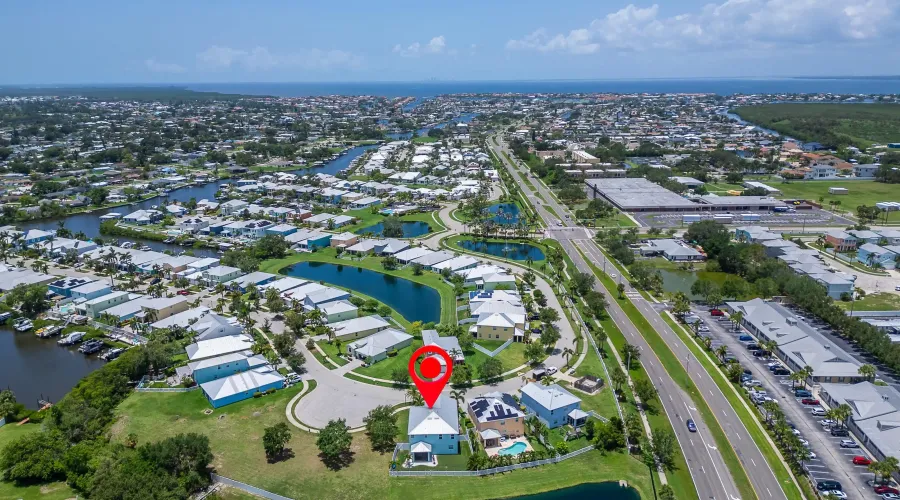 449 Bahama Grande Boulevard, Apollo Beach, Florida, 33572, United States, 5 Bedrooms Bedrooms, 10 Rooms Rooms,4 BathroomsBathrooms,Residential,For Sale,Bahama Grande Boulevard,1903237