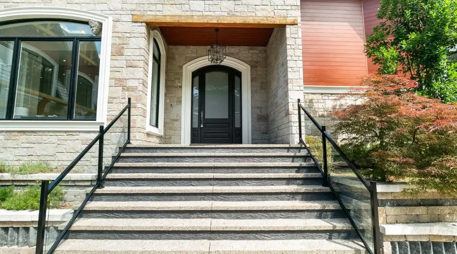 15 Glenview Heights Lane, King, Ontario, L3Y 4V9, Canada, 5 Bedrooms Bedrooms, ,7 BathroomsBathrooms,Residential,For Sale,15 Glenview Heights Lane,1904166