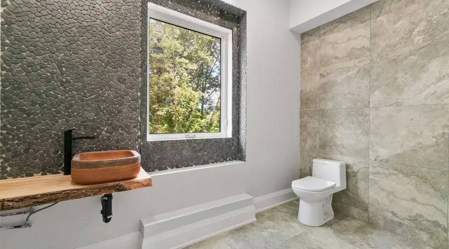 15 Glenview Heights Lane, King, Ontario, L3Y 4V9, Canada, 5 Bedrooms Bedrooms, ,7 BathroomsBathrooms,Residential,For Sale,15 Glenview Heights Lane,1904166