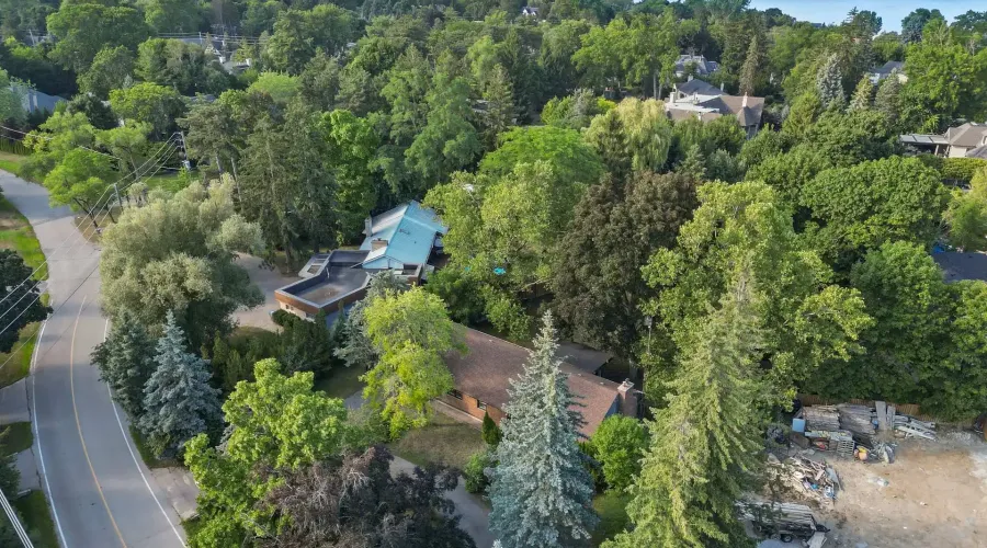 415 Country Club Crescent 415 Country Club Crescent, Mississauga, Ontario, L5J 2P9, Canada, 3 Bedrooms Bedrooms, ,2 BathroomsBathrooms,Residential,For Sale,415 Country Club Crescent,1908176