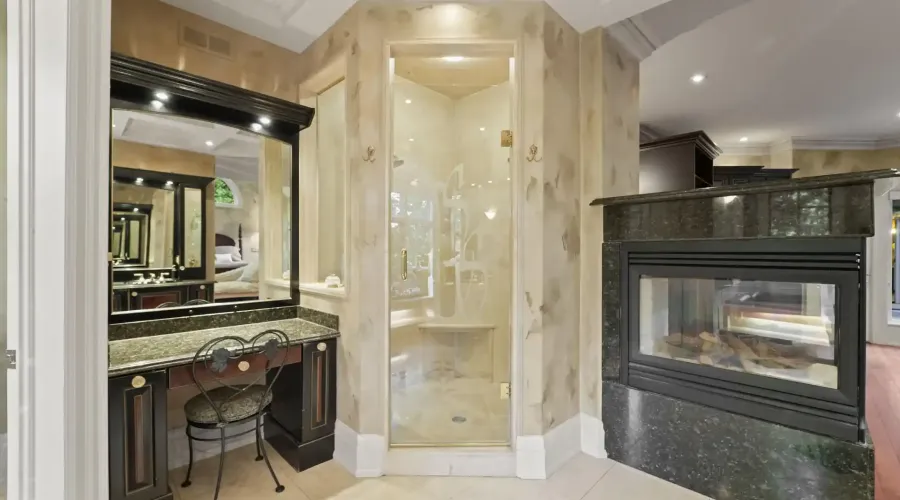 10140 Pineview Trail, Milton, Ontario, L0P 1B0, Canada, 3 Bedrooms Bedrooms, ,8 BathroomsBathrooms,Residential,For Sale,10140 Pineview Trail,1933911