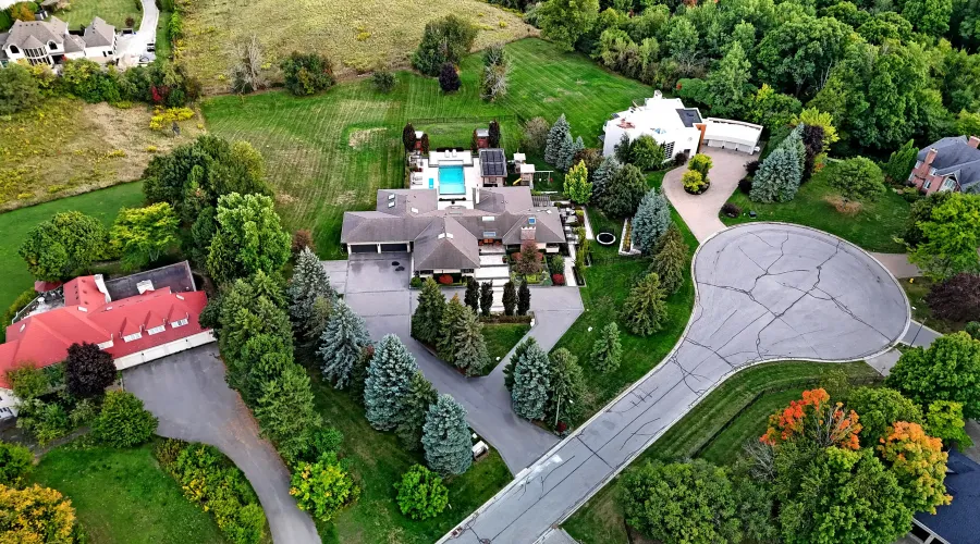 17 Dew Drop Crt, Vaughan, Ontario, L6A 1E9, Canada, 5 Bedrooms Bedrooms, 10 Rooms Rooms,6 BathroomsBathrooms,Residential,For Sale,Dew Drop,1952509