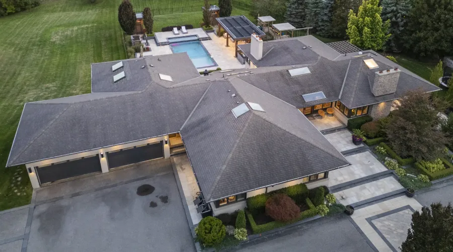 17 Dew Drop Crt, Vaughan, Ontario, L6A 1E9, Canada, 5 Bedrooms Bedrooms, 10 Rooms Rooms,6 BathroomsBathrooms,Residential,For Sale,Dew Drop,1952509