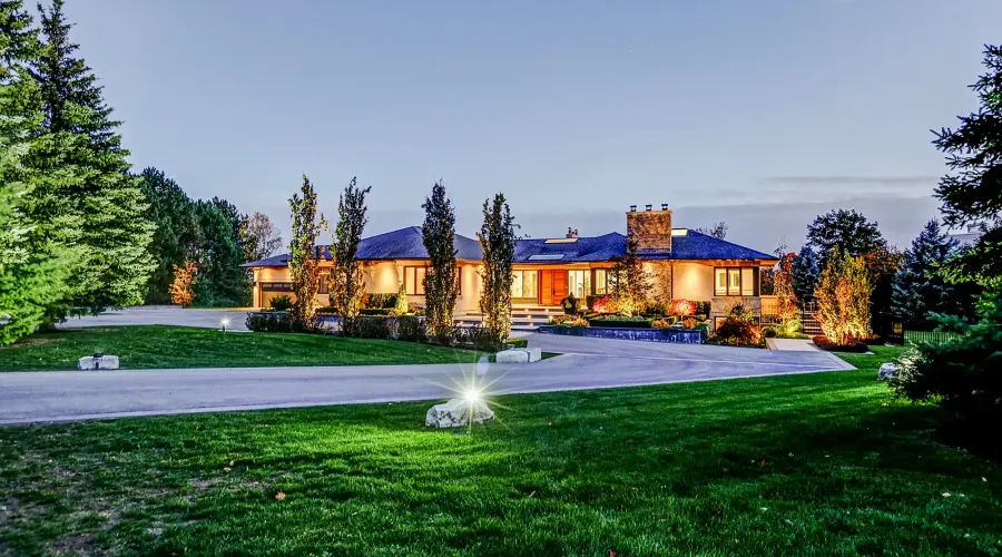 17 Dew Drop Crt, Vaughan, Ontario, L6A 1E9, Canada, 5 Bedrooms Bedrooms, 10 Rooms Rooms,6 BathroomsBathrooms,Residential,For Sale,Dew Drop,1952509