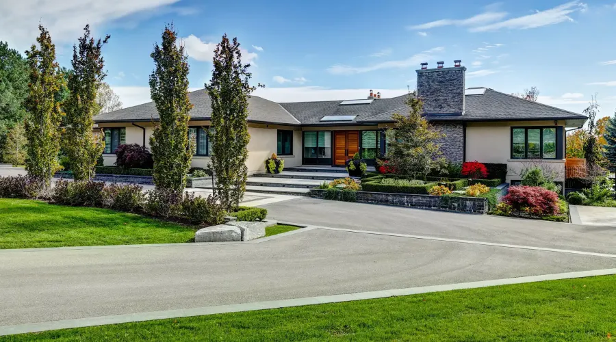 17 Dew Drop Crt, Vaughan, Ontario, L6A 1E9, Canada, 5 Bedrooms Bedrooms, 10 Rooms Rooms,6 BathroomsBathrooms,Residential,For Sale,Dew Drop,1952509