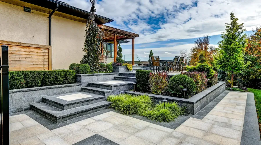17 Dew Drop Crt, Vaughan, Ontario, L6A 1E9, Canada, 5 Bedrooms Bedrooms, 10 Rooms Rooms,6 BathroomsBathrooms,Residential,For Sale,Dew Drop,1952509