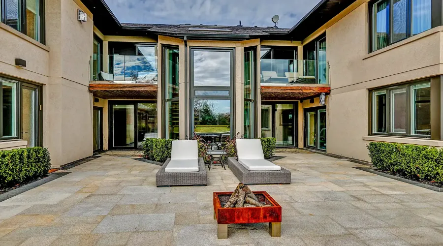 17 Dew Drop Crt, Vaughan, Ontario, L6A 1E9, Canada, 5 Bedrooms Bedrooms, 10 Rooms Rooms,6 BathroomsBathrooms,Residential,For Sale,Dew Drop,1952509