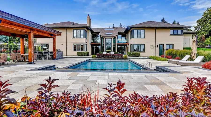 17 Dew Drop Crt, Vaughan, Ontario, L6A 1E9, Canada, 5 Bedrooms Bedrooms, 10 Rooms Rooms,6 BathroomsBathrooms,Residential,For Sale,Dew Drop,1952509