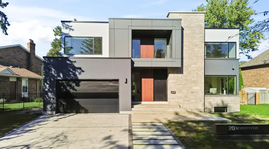2075 Shawanaga Trail, Mississauga, Ontario, L5H 3Z3, Canada, 4 Bedrooms Bedrooms, ,6 BathroomsBathrooms,Residential,For Sale,1954444