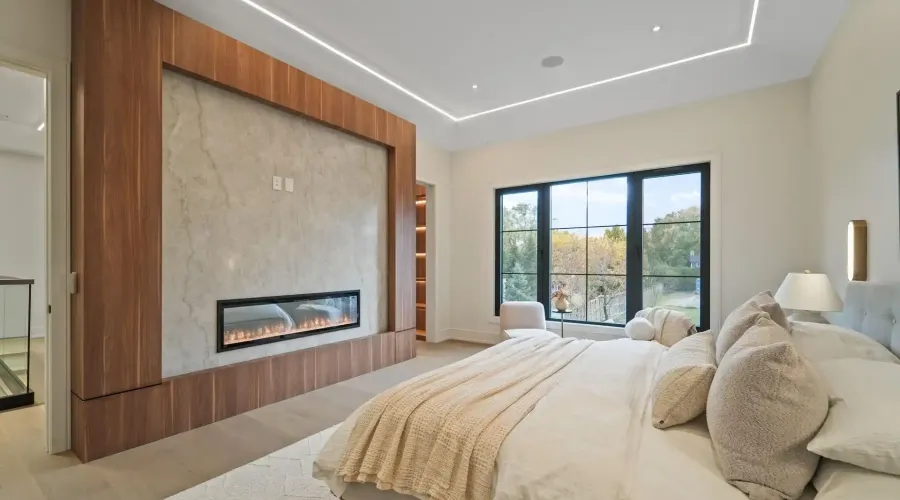 152 Third Line 152 Third Line, Oakville, Ontario, L6L 3Z8, Canada, 4 Bedrooms Bedrooms, ,6 BathroomsBathrooms,Residential,For Sale,152 Third Line,1989798