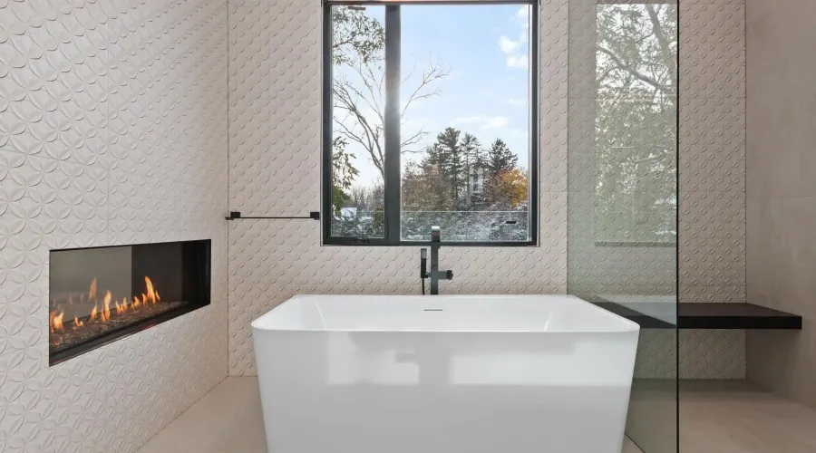 112 Elton Park Road, Oakville, Ontario, L6J 4C1, Canada, 4 Bedrooms Bedrooms, ,8 BathroomsBathrooms,Residential,For Sale,112 Elton Park Road,1990366