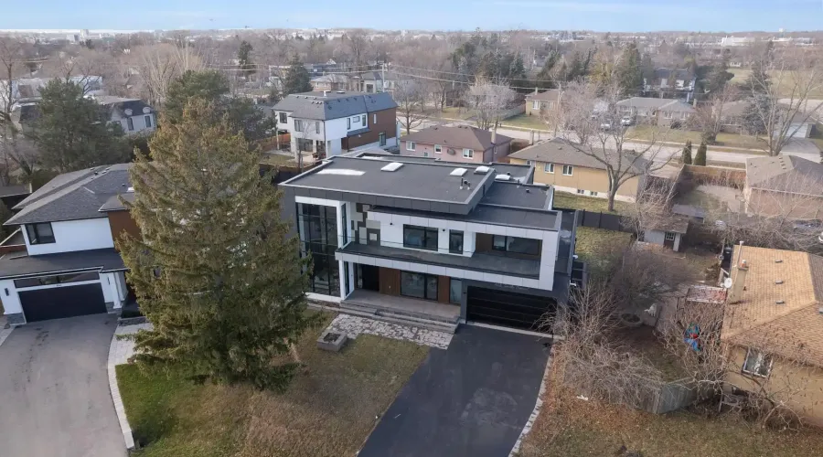 468 Saville Crescent, Oakville, Ontario, L6L 3V1, Canada, 4 Bedrooms Bedrooms, ,6 BathroomsBathrooms,Residential,For Sale,468 Saville Crescent,2003574