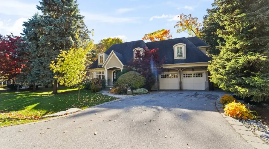 1286 Woodeden Drive, Mississauga, Ontario, L5H 2T6, Canada, 4 Bedrooms Bedrooms, ,7 BathroomsBathrooms,Residential,For Sale,1286 Woodeden Drive,2011222