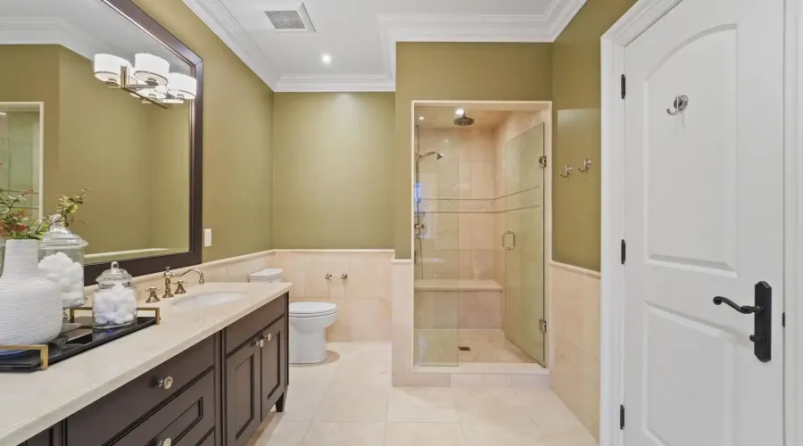 1286 Woodeden Drive, Mississauga, Ontario, L5H 2T6, Canada, 4 Bedrooms Bedrooms, ,7 BathroomsBathrooms,Residential,For Sale,1286 Woodeden Drive,2011222