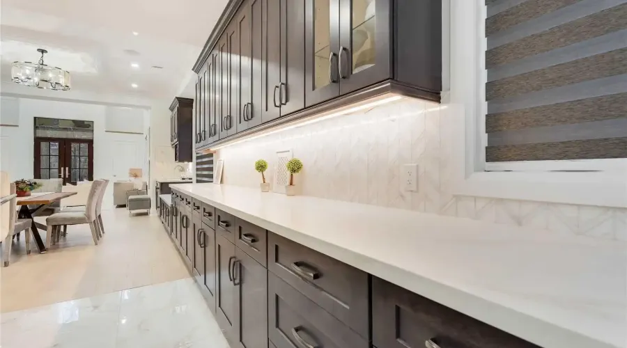 1138 Garden Road, Mississauga, Ontario, L5H 3J6, Canada, 5 Bedrooms Bedrooms, ,8 BathroomsBathrooms,Residential,For Sale,1138 Garden Road,2014971